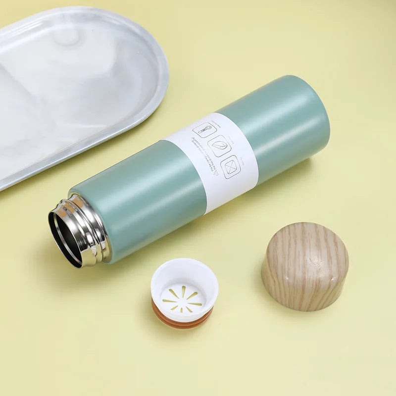 Thermos Simple Avec Couvercle et Filtre - 350 mL - Coloris multiples