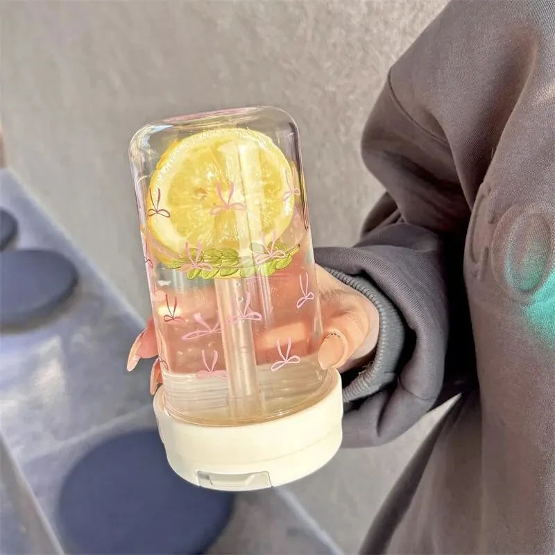 Gourde en Plastique Transparent Avec Paille - Etanche - Modèle Noeuds